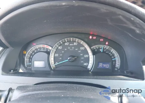 2012 Toyota Camry Se z USA, uszkodzony, nr VIN 4T1BF1FK9CU541935